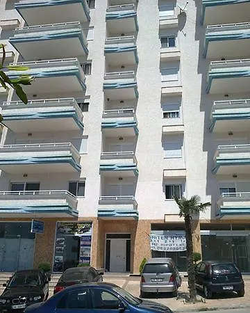 Daire Irini's *